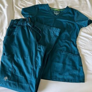 Xxs scrubs, excellent condition